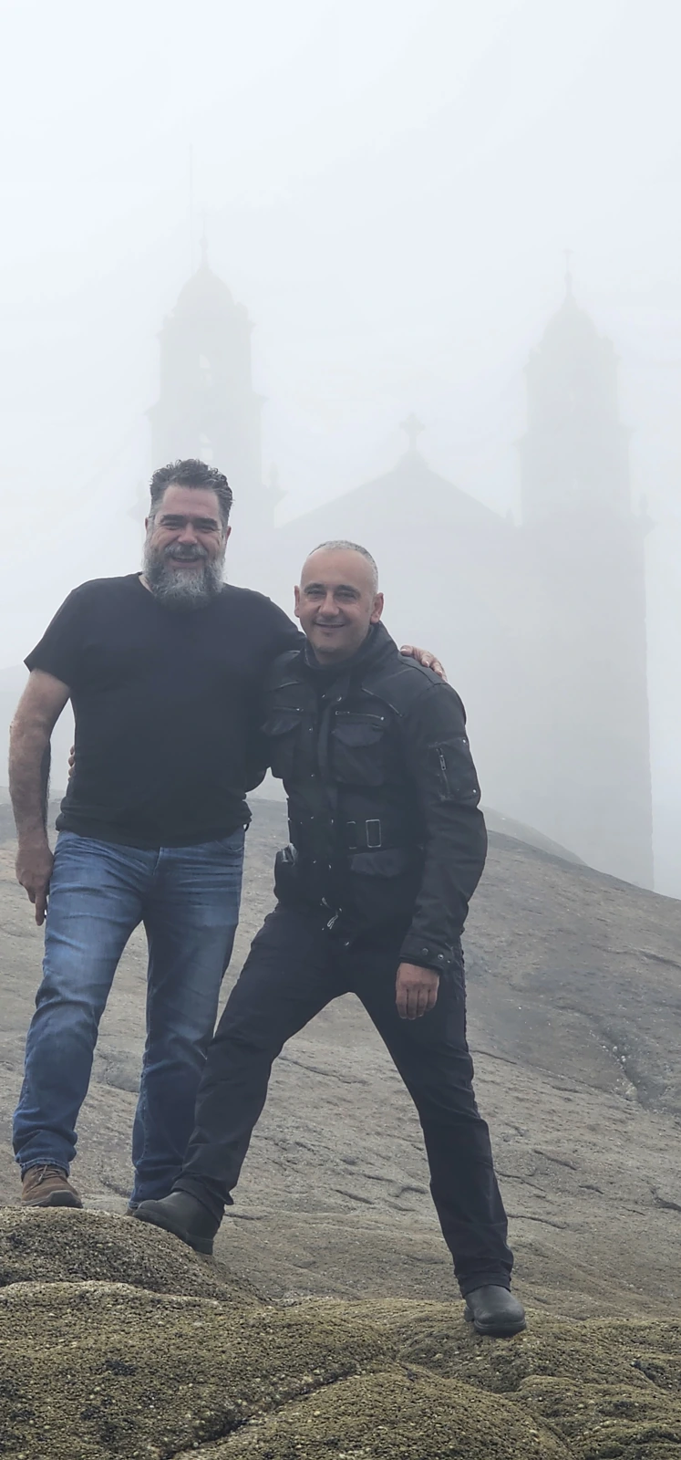 Friends in the fog